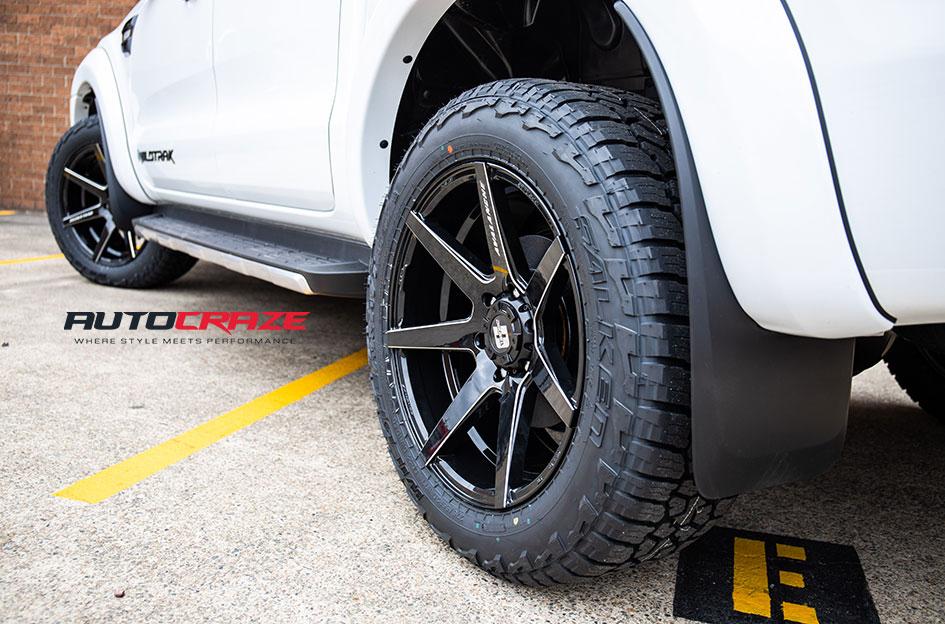 FORD RANGER AVALANCHE GLOSS BLACK MILLED ACCENTS